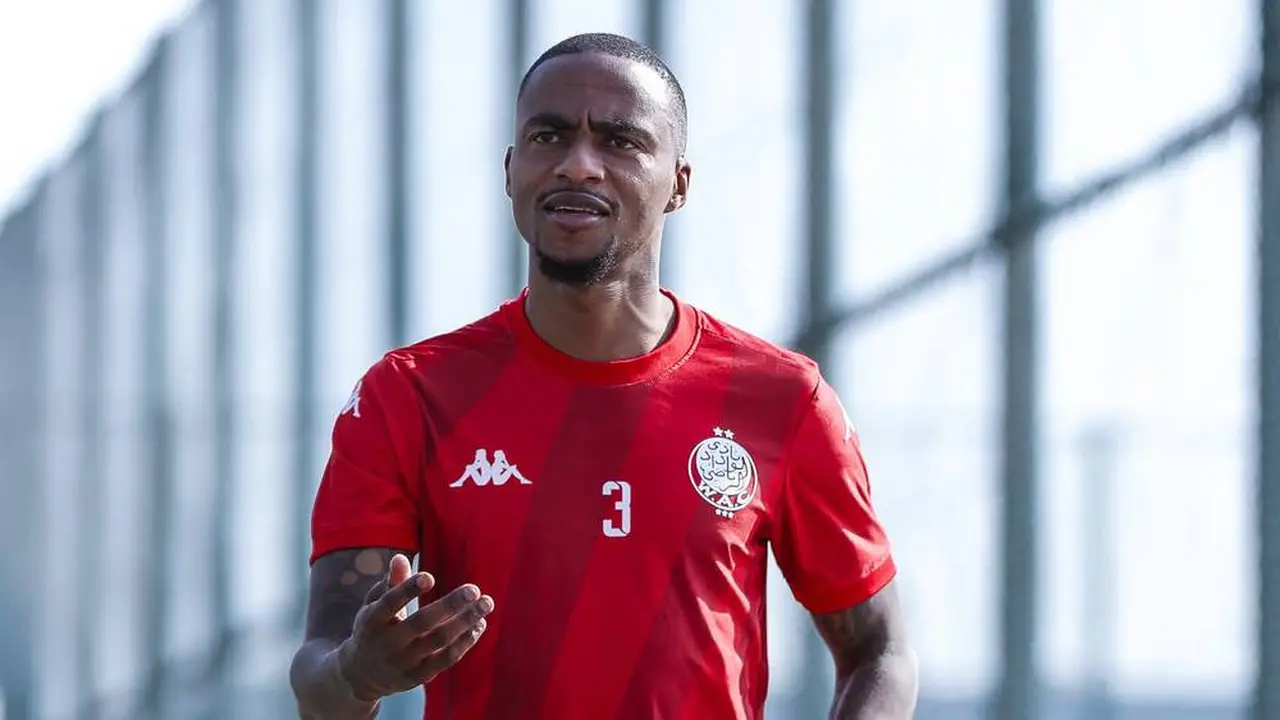 بشأن انتقال لورش.. بنهاشم يوضح حقيقة مفاوضات انضمام اللاعب إلى الاتحاد الليبي